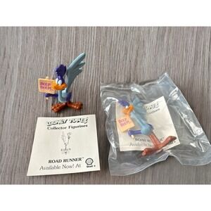 Vintage Looney Tunes Collector Figurines ROAD RUNNER Shell 1990 NOS